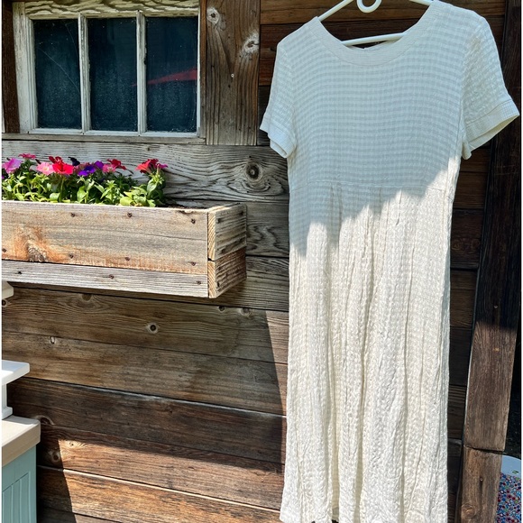 Beautiful handmade gingham print midi dress - Picture 1 of 4